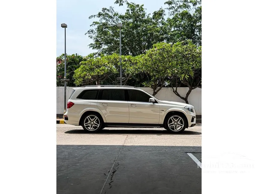 2014 Mercedes-Benz GL400 4MATIC SUV