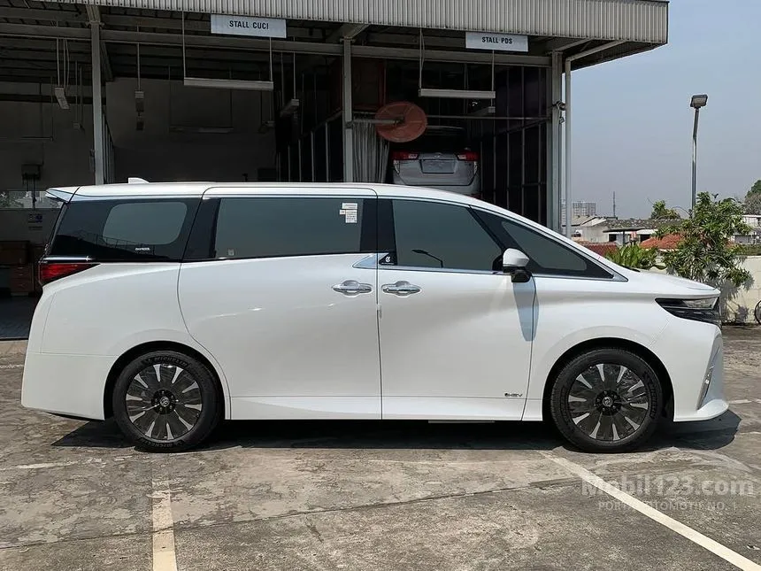 2025 Toyota Alphard HEV (Premium Color) MPV