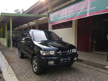 2003 Isuzu Panther 2.5 LS Black Panther SUV