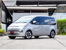 2022 Hyundai Staria 2.2 (ปี 21-28) SEL Van