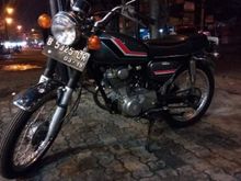 1975 Honda CB 100 siap di pakai