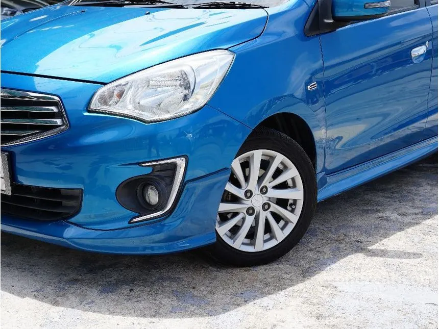 2015 Mitsubishi ATTRAGE GLS Sedan
