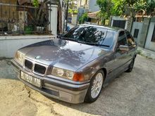 1994 BMW 320i 2.0 E36 2.0 Manual Sedan