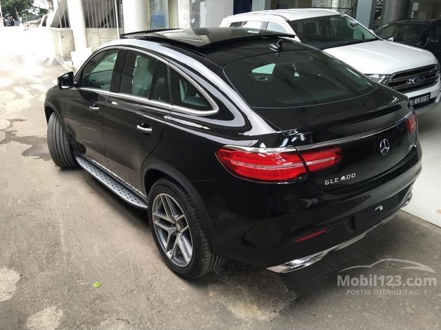 Jual Mobil Mercedes Benz Gle400 2016 Amg 4matic 30 Di Dki Jakarta Automatic Suv Hitam Rp 1619000000 2683180 Mobil123com