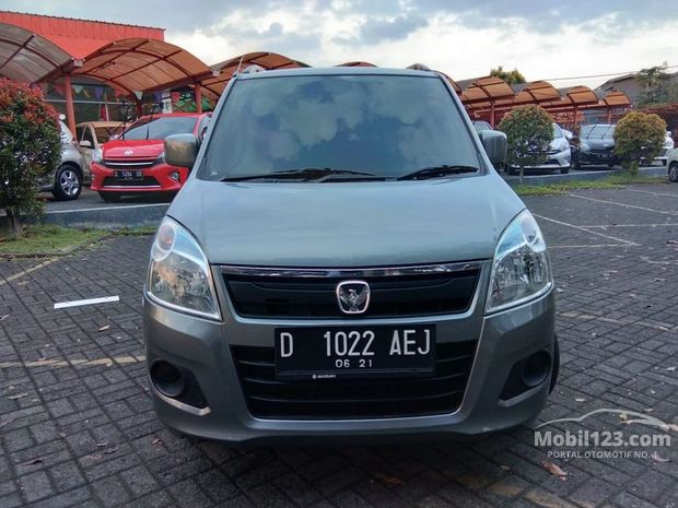  Suzuki  Karimun Wagon R Mobil  bekas  dijual di Bandung  Jawa 