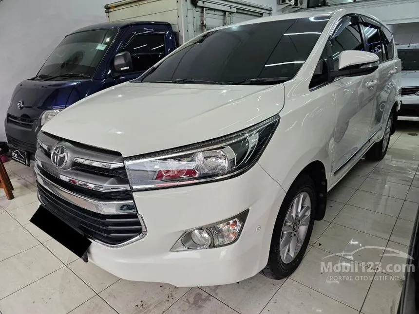 Jual Mobil Toyota Kijang Innova 2016 V 2.4 di Jawa Timur Manual MPV Putih Rp 305.000.000