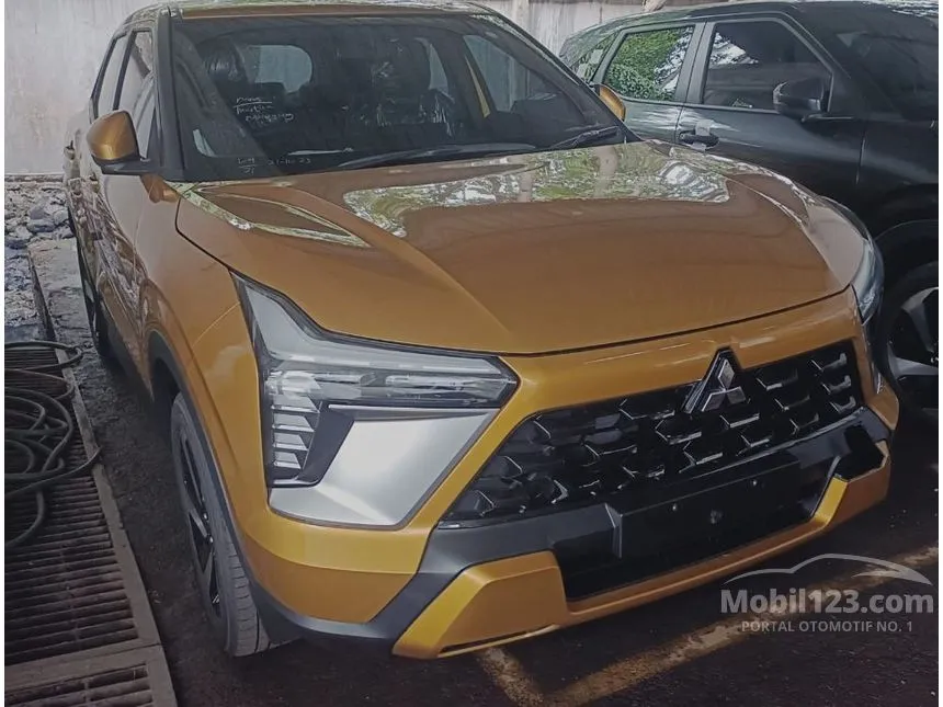 Jual Mobil Mitsubishi XFORCE 2024 Ultimate 1.5 di Jawa Barat Automatic Wagon Kuning Rp 234.900.000