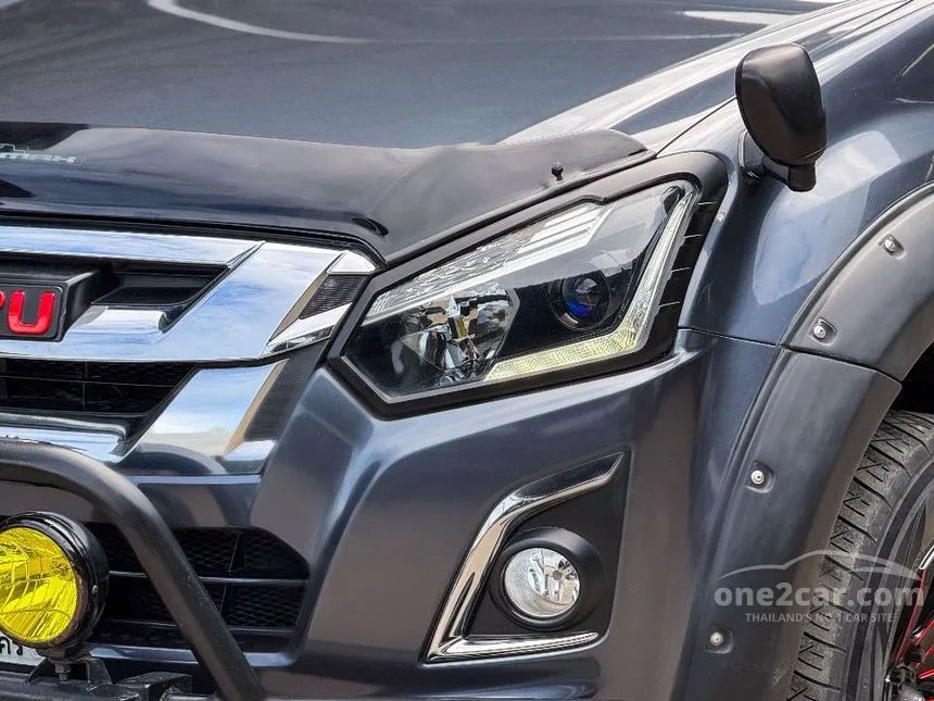 2016 Isuzu D-MAX Hi-Lander Z Cab-4 Pickup
