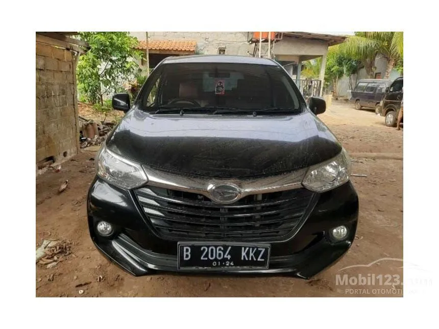 Jual Mobil Daihatsu Xenia 2018 R 1.3 di Jawa Barat Manual MPV Hitam Rp 135.000.000