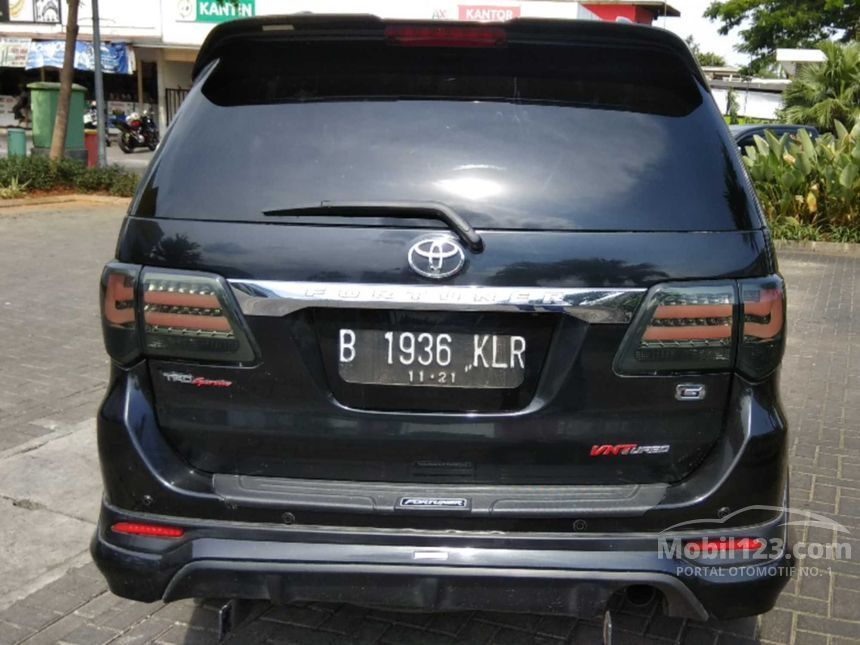 Jual Mobil  Toyota  Fortuner  2012 G TRD 2 5 di Jawa Barat 