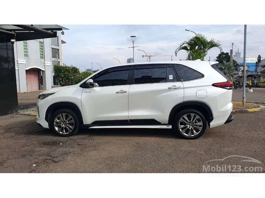 2025 Toyota Kijang Innova Zenix Q HV TSS Modellista (Premium Color) MPV