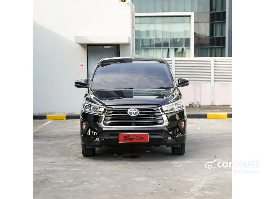 2022 Toyota Kijang Innova V MPV