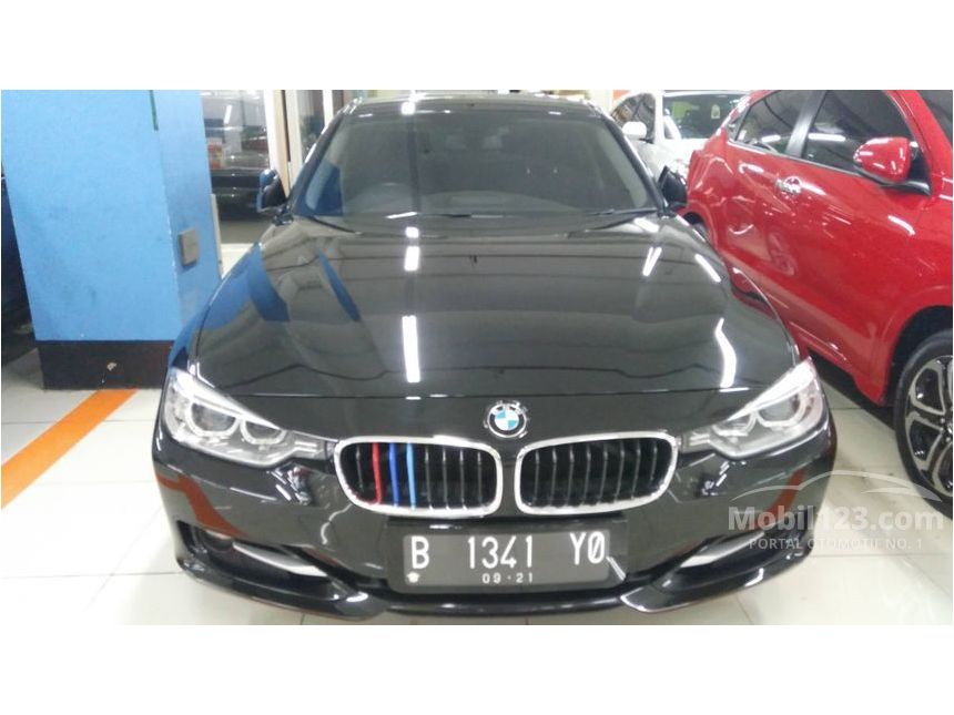 Harga Bmw 320i Sport 2013