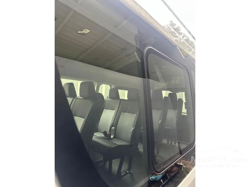 2026 Toyota Hiace Premio Van