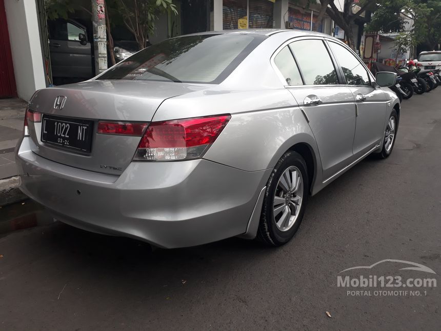 Jual Mobil  Honda  Accord  2008 VTi 2 4 di Jawa Timur 