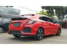 2017 Honda Civic 1.5 E Hatchback mulus merah cakep