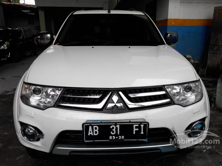 Jual Mobil  Mitsubishi Pajero  Sport 2014  Dakar 2 5 di 