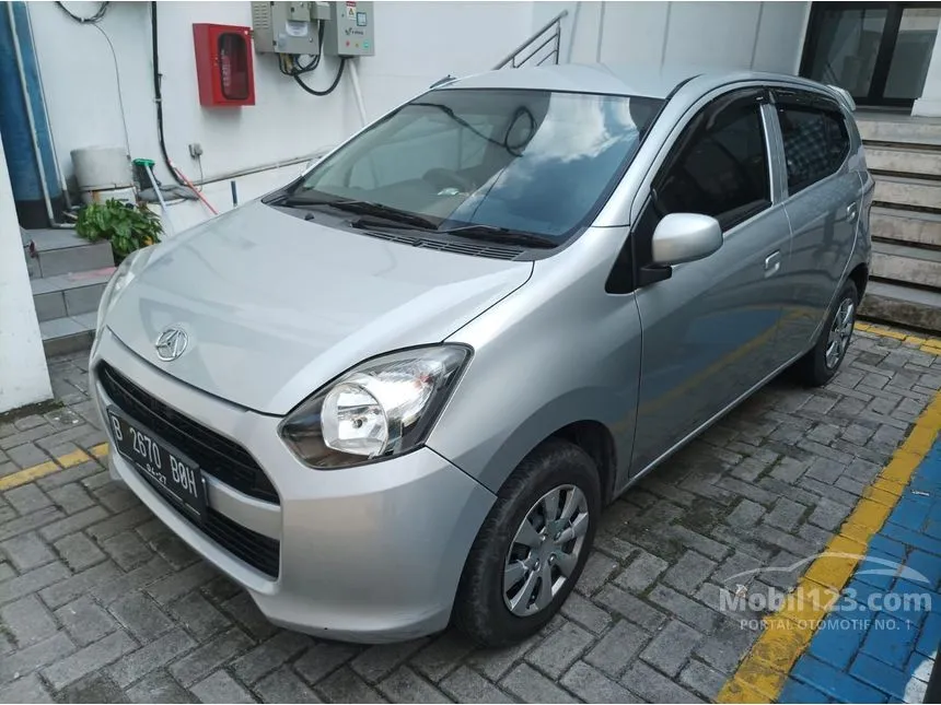 2017 Daihatsu Ayla M Hatchback