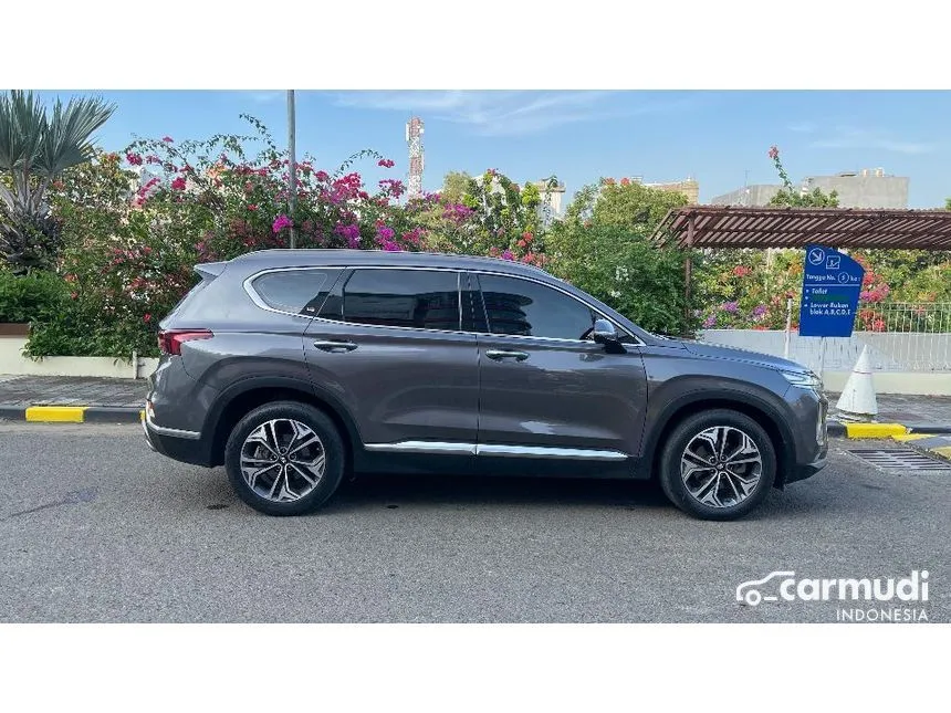 2019 Hyundai Santa Fe XG CRDi SUV