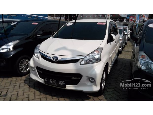 Toyota Avanza Mobil  Bekas  Baru  dijual  di Depok  Depok  