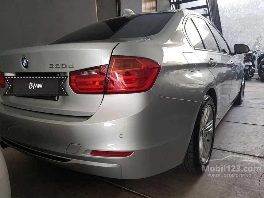 2015 BMW 320d Sport Sedan
