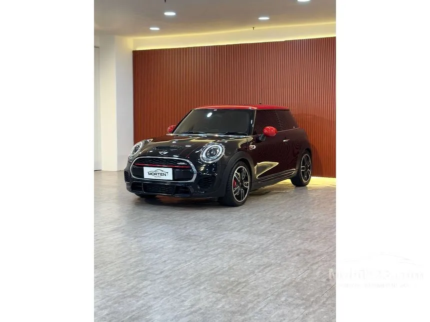 2017 MINI Cooper S John Cooper Works 3 Door Hatchback
