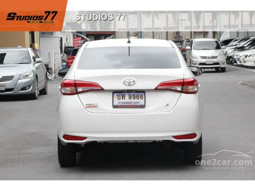 2020 Toyota Yaris Ativ E Sedan