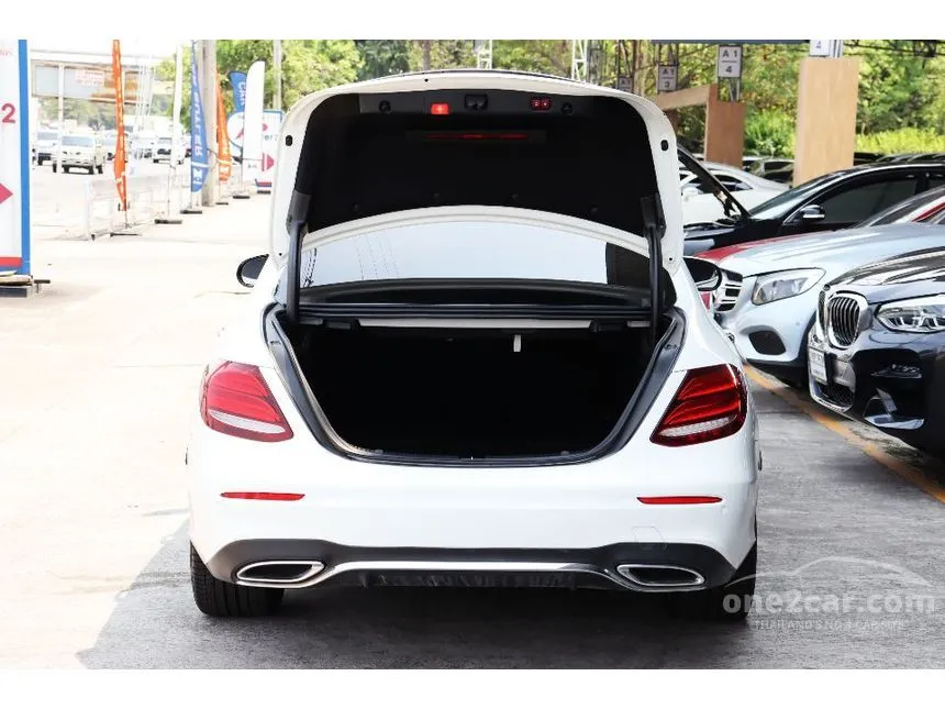 2017 Mercedes-Benz E220 d AMG Dynamic Sedan
