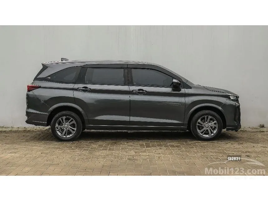 2022 Daihatsu Xenia R MPV