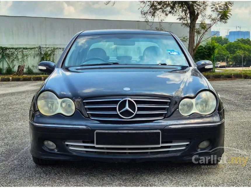 2004 Mercedes-Benz C200 GH-203042 Sedan