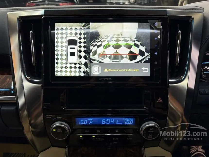 2022 Toyota Alphard G MPV