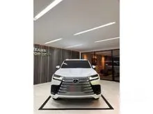 2023 Lexus LX 600 3.4 VIP SUV 4-Seater White on Brown Odo 8 Rb (TERMURAH)