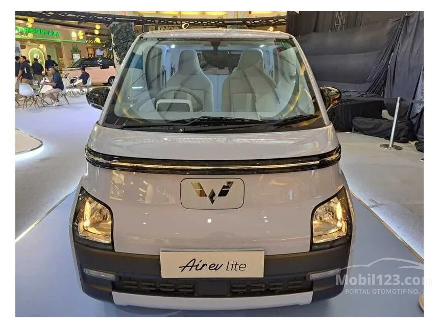 Jual Mobil Wuling EV 2024 Air ev Lite Long Range di DKI Jakarta Automatic Hatchback Lainnya Rp 180.000.000