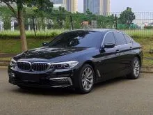 2018 BMW 520i 2.0 Luxury Sedan Hitam, 520