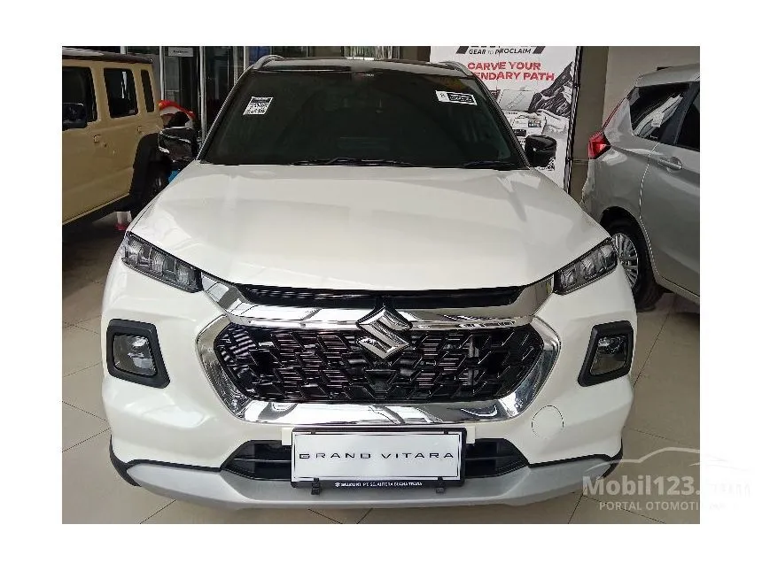 Jual Mobil Suzuki Grand Vitara 2024 MHEV GX Two Tone 1.5 di DKI Jakarta Automatic SUV Putih Rp 325.000.000