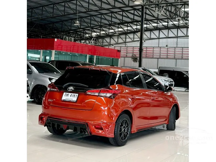 2018 Toyota YARIS J Hatchback