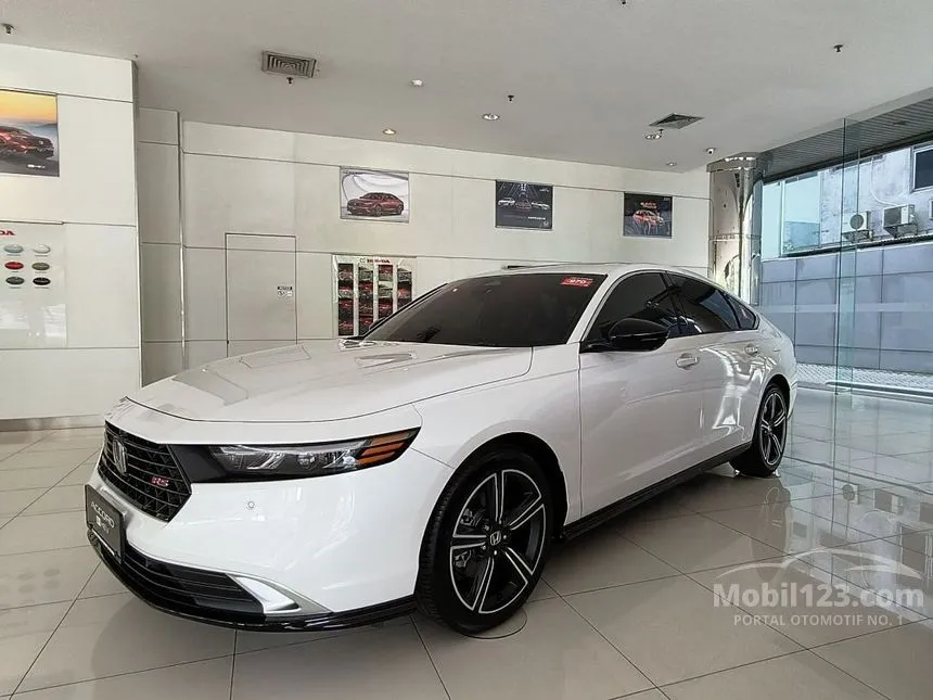 Jual Mobil Honda Accord 2024 RS e:HEV 2.0 di DKI Jakarta Automatic Sedan Putih Rp 920.000.000