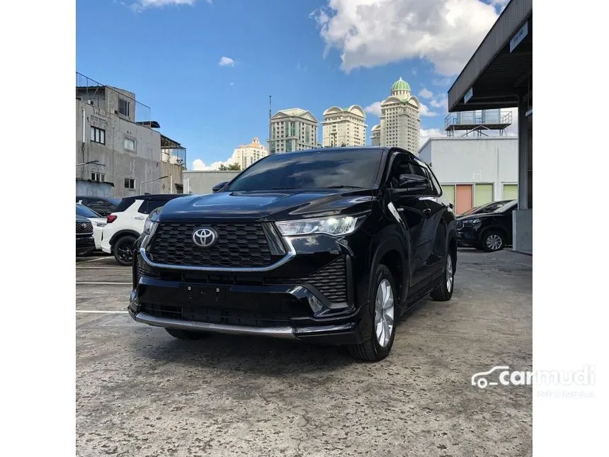 2024 Toyota Kijang Innova Zenix V HV Wagon