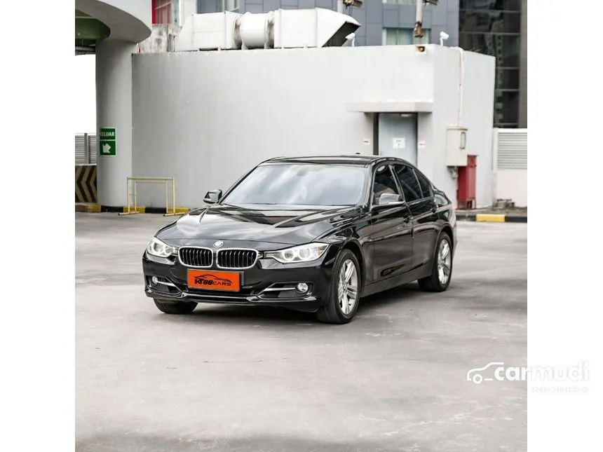 2014 BMW 320i Sport Sedan