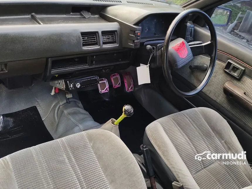 1989 Toyota Starlet 1 Hatchback
