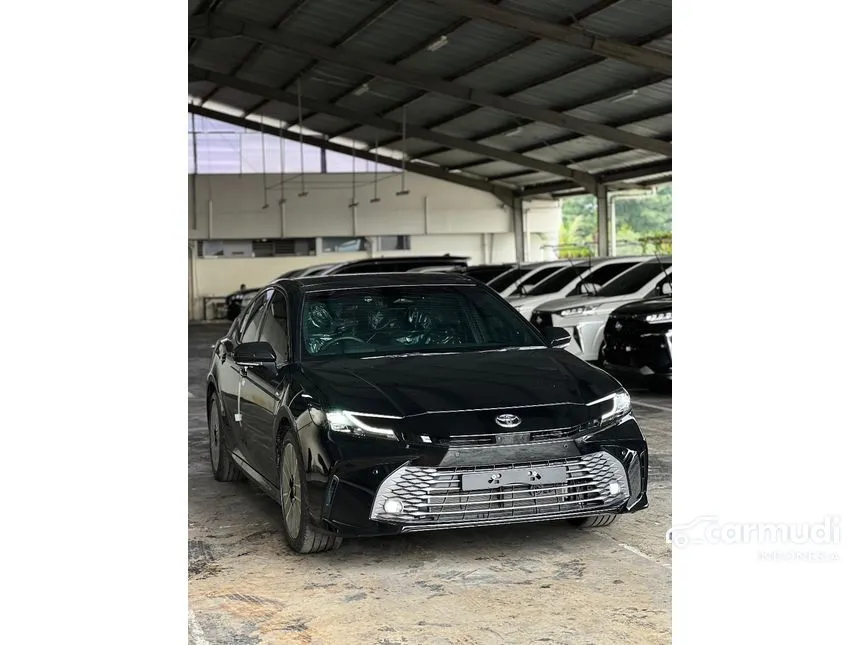 2025 Toyota Camry HEV Sedan