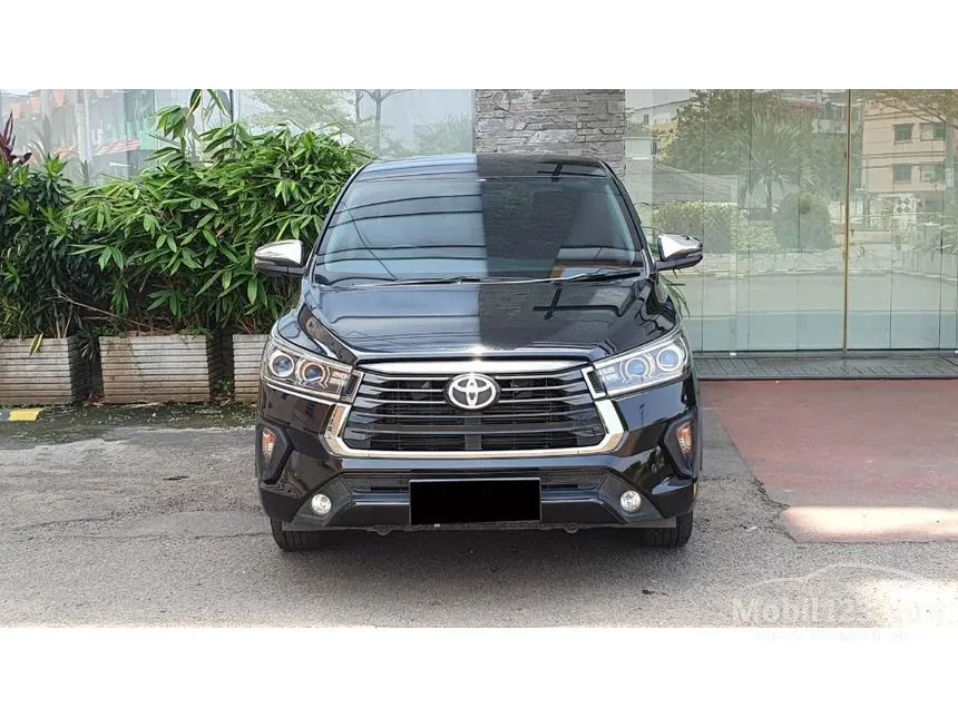 2020 Toyota Kijang Innova Venturer MPV
