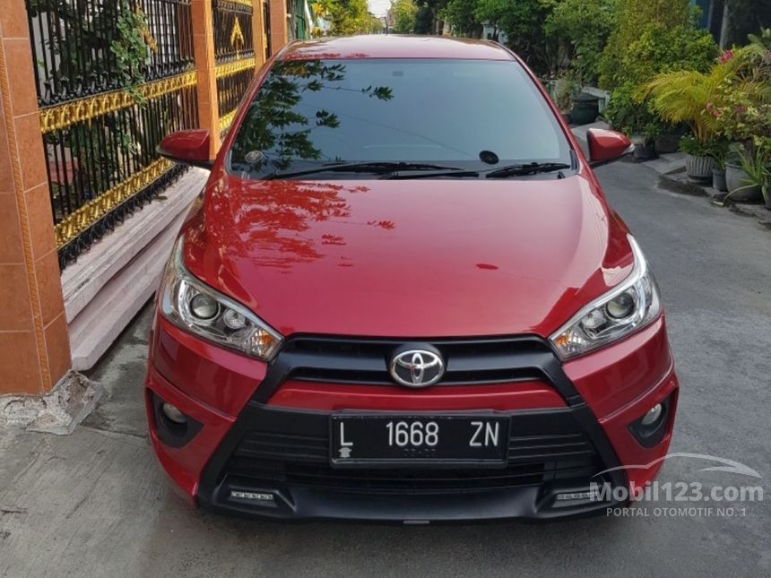 Jual Mobil Toyota Yaris 2015 TRD Sportivo 1.5 Di Jawa Timur Automatic ...