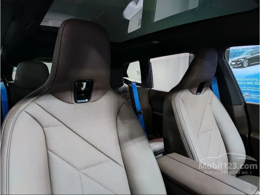 2024 BMW iX Sport xDrive50 Wagon