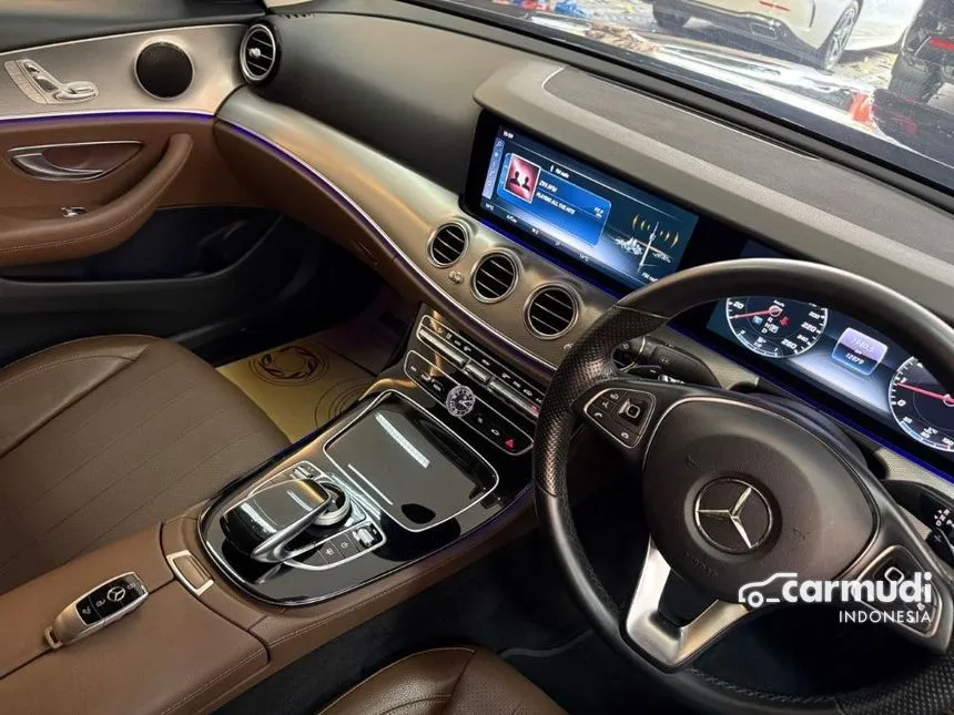 2017 Mercedes-Benz E250 Avantgarde CKD Sedan
