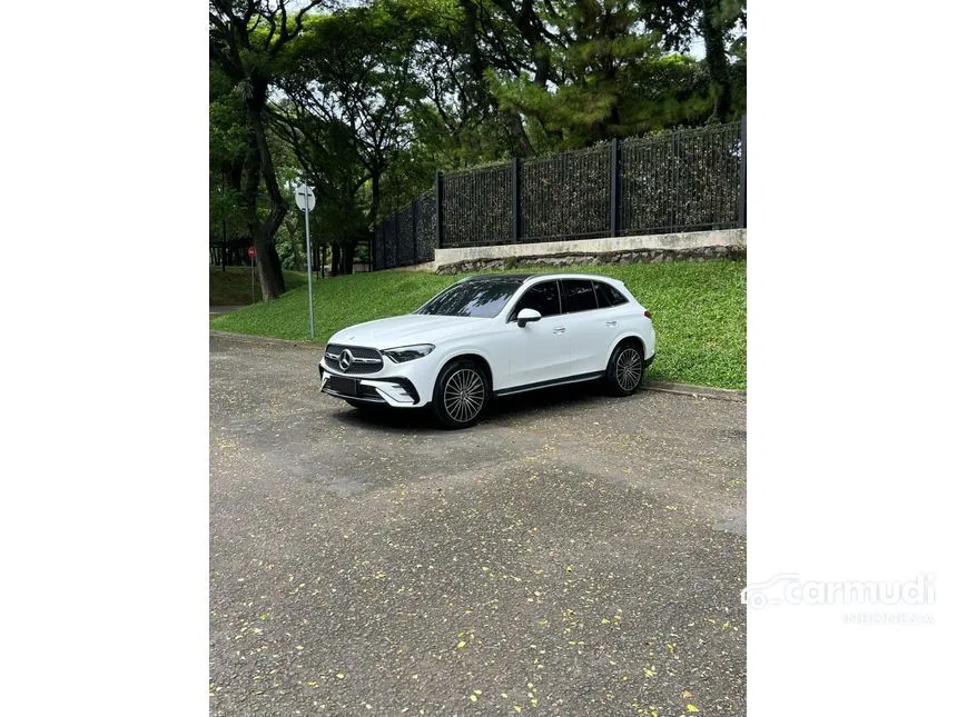 2023 Mercedes-Benz GLC300 AMG Line 4MATIC SUV