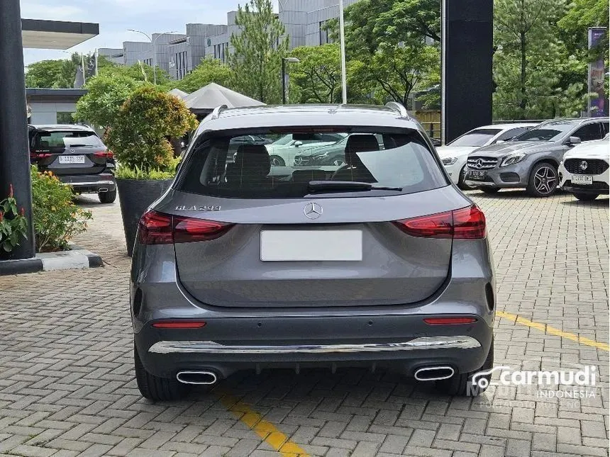 2024 Mercedes-Benz GLA200 AMG Line SUV