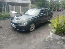 2014 BMW 320i 2.0 Sport Sedan