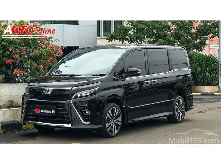 Jual Mobil Toyota Voxy 2019 2.0 di DKI Jakarta Automatic Wagon Hitam Rp 370.000.000