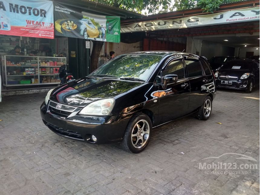 Mobil Suzuki Aerio Mobil Suzuki Aerio